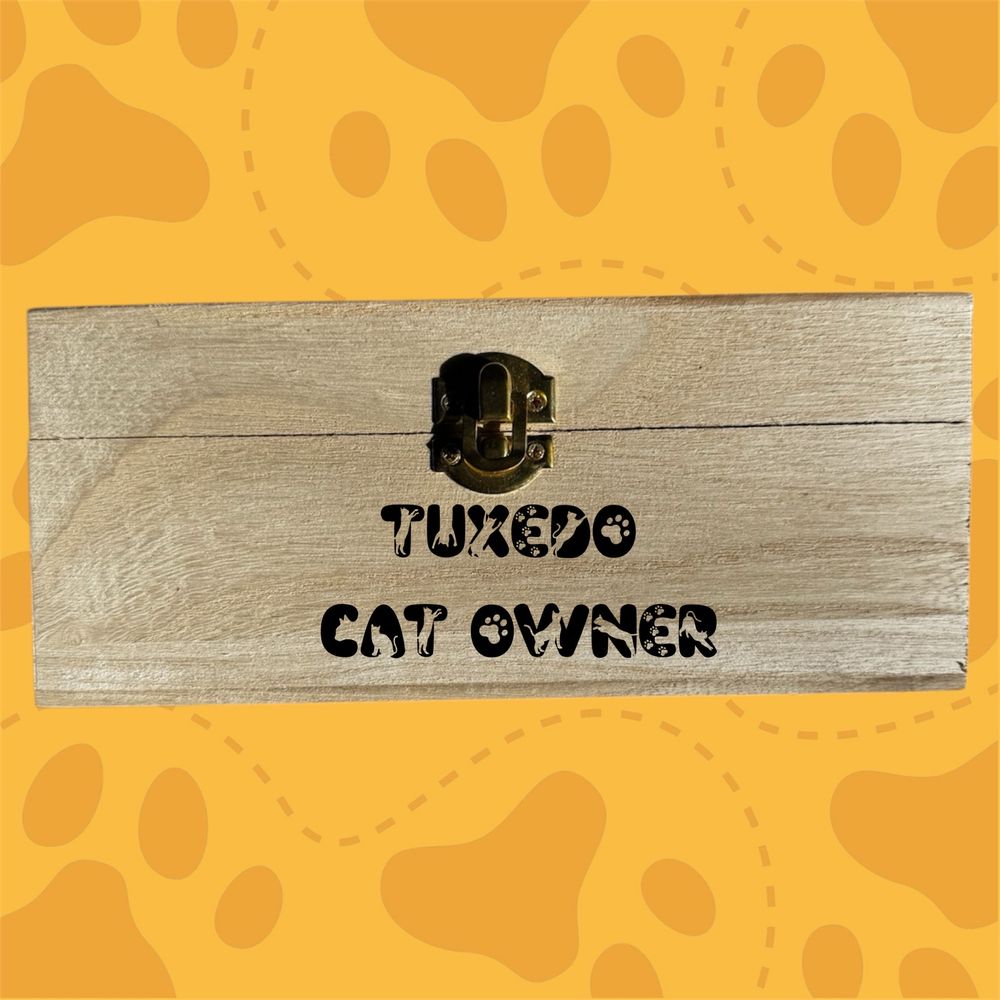 Tuxedo kitty box 8.5 in